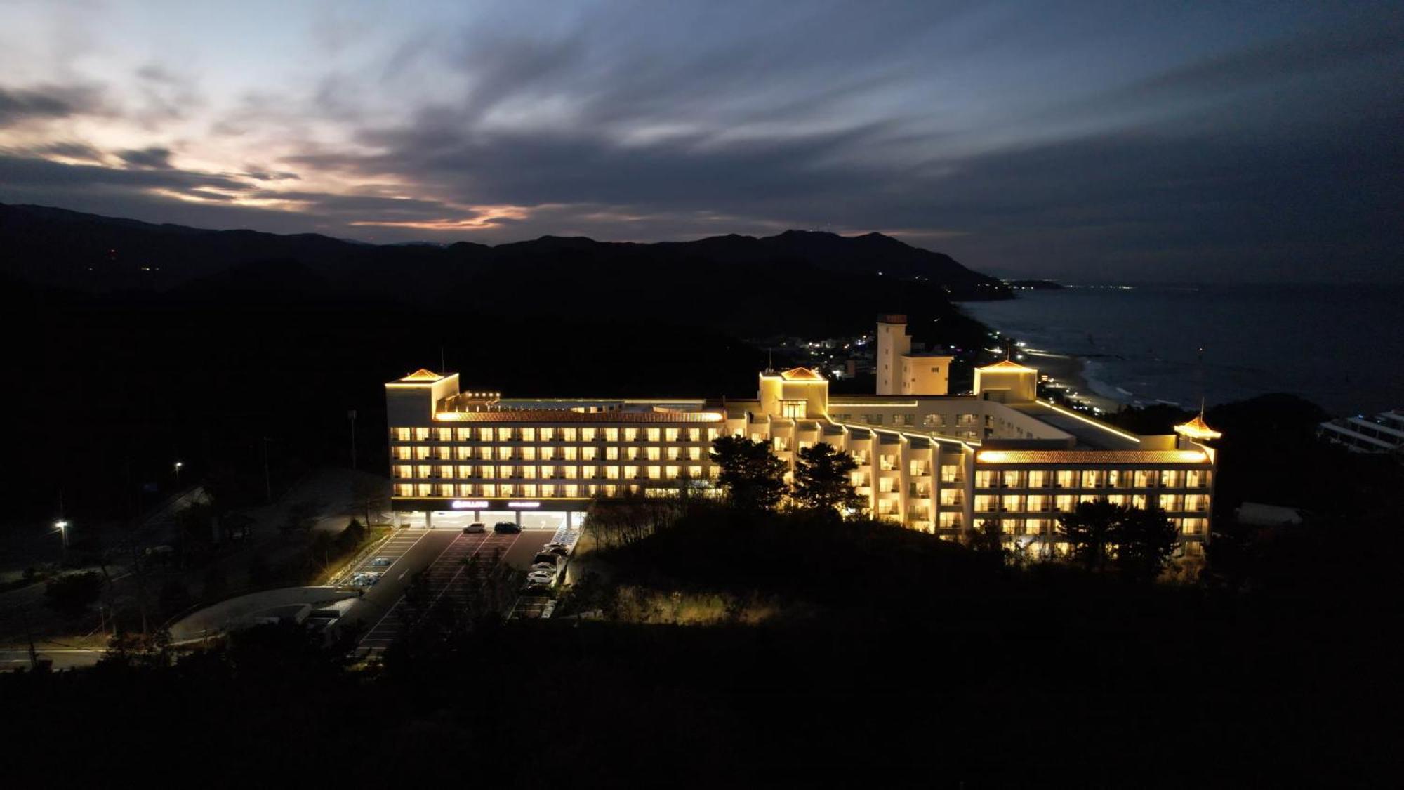 Sollavue Hotel & Resort 江陵市 エクステリア 写真
