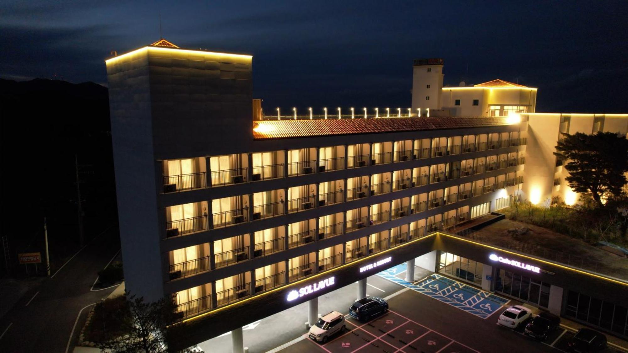 Sollavue Hotel & Resort 江陵市 エクステリア 写真